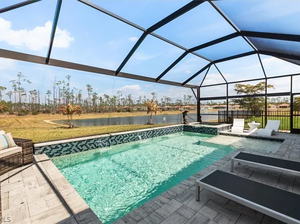 3877 Crosswater Dr, North Fort Myers, FL 33917