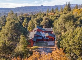 42203 Oak Ln, Oakhurst, CA 93644