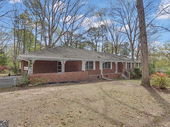 2nd image of 5650 Mallory Rd