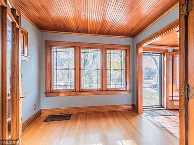 27 Stanford Ave Saint Paul Mn Zillow