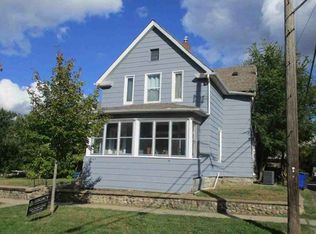 468 Bellows St, Saint Paul, MN 55107