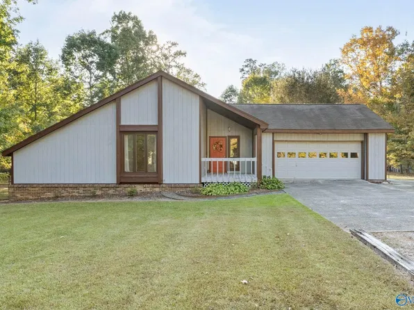 107 Water Oak Ct, Harvest, AL 35749