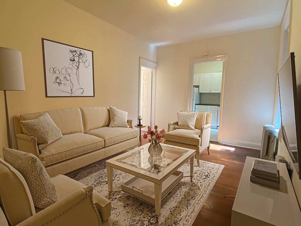 1st image of 264 W 19th St APT 64