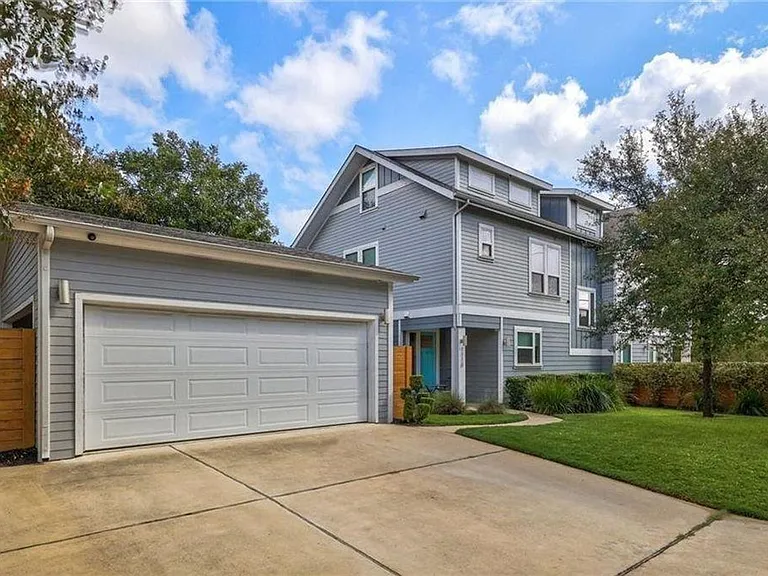 1110 Concordia Ave — Photo 2