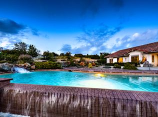 1055 Willowcreek Ln, Fallbrook, CA 92028