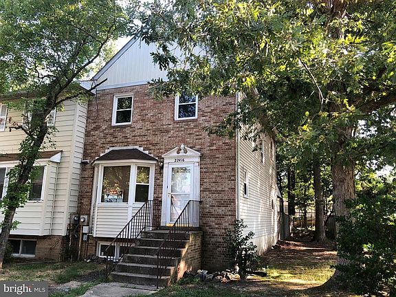 2nd image of 22416 Greenview Ct
