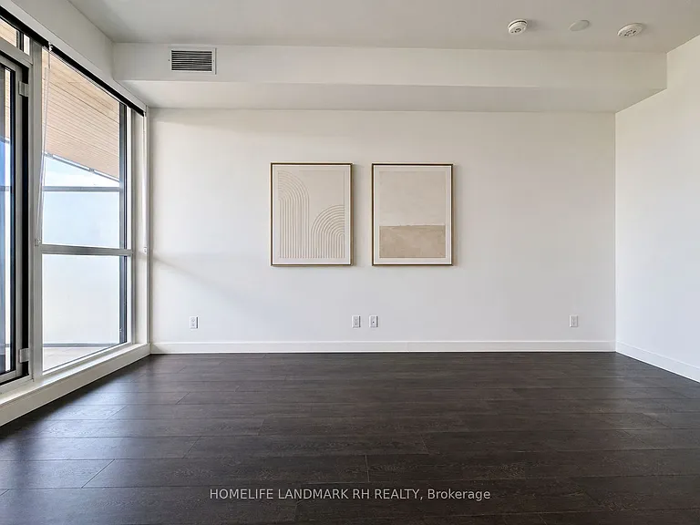 27 McMahon Dr #610 — Photo 5