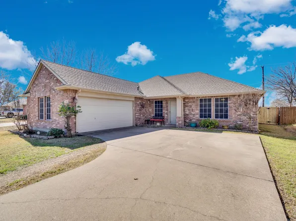 105 Autumn Trl, Red Oak, TX 75154