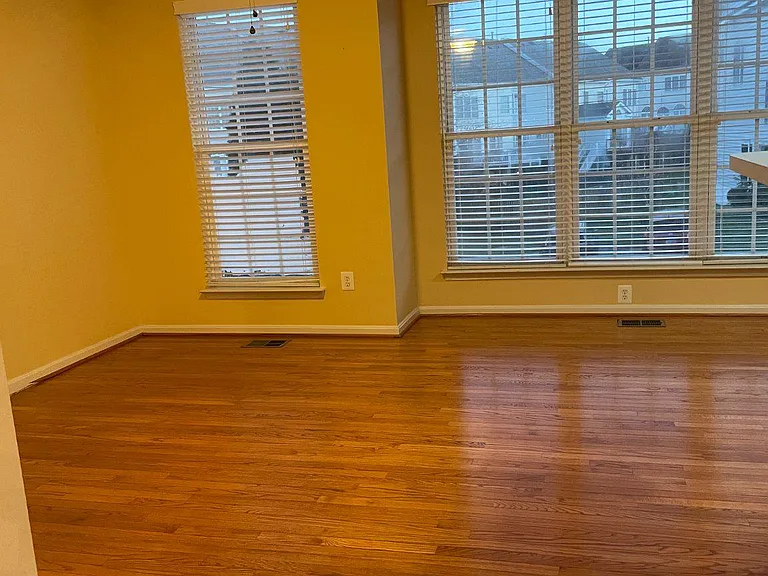 18405 Sierra Springs Sq — Photo 13