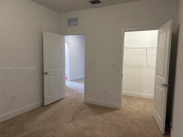 146 SW 170th Ave #146 — Photo 33