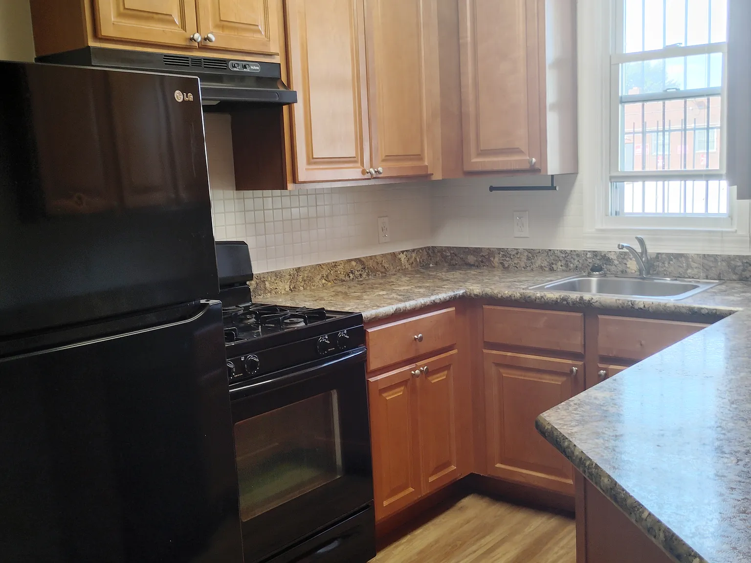 2 bed, $1,850 — Photo 3