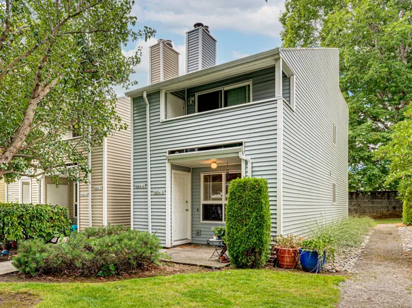 6904 NE 43rd St #B-9, Vancouver, WA 98661
