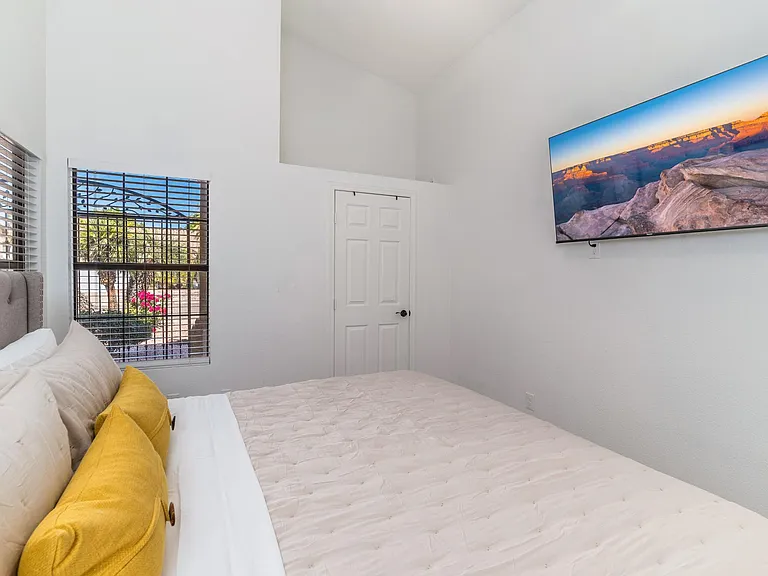 5139 E Fellars Dr — Photo 24