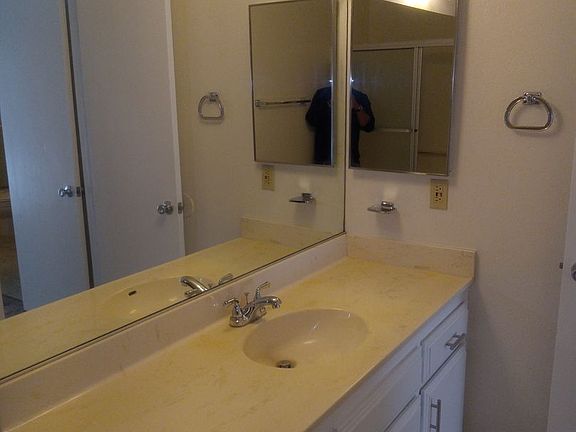 5th image of 18989 Allegheny Rd APT 6