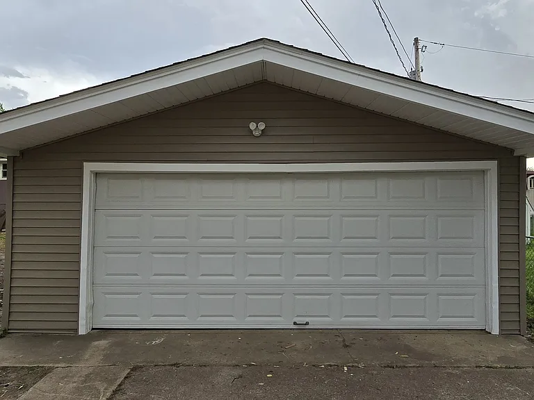 2 car garage
