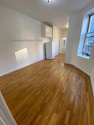 5th image of 221 Avenue A APT 6