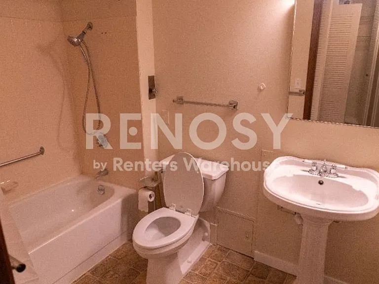 6615 Lake Shore Dr S #115 — Photo 27