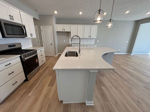 Expansive Kitchens