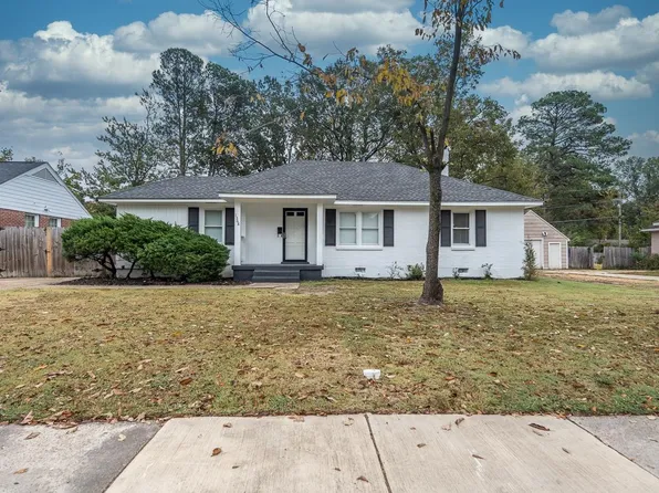 1368 S Perkins Rd, Memphis, TN 38117