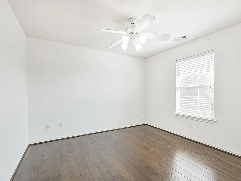 2507 Liza Ct — Photo 28
