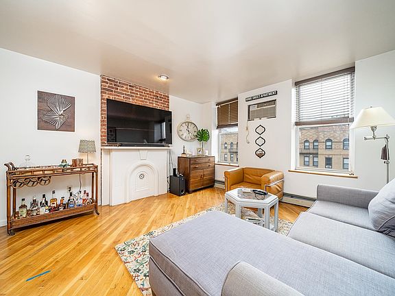 3rd image of 1204 Washington St APT 5N