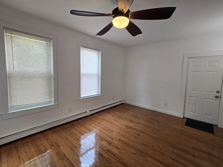 36 Brighton St #1 — Photo 9