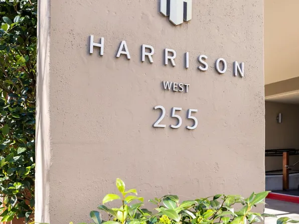 255 SW Harrison St APT 12A, Portland, OR 97201