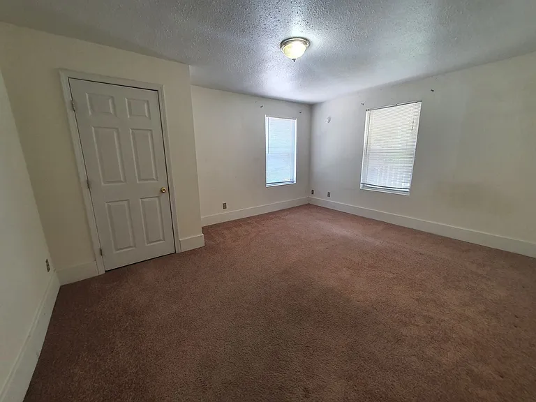 1811 Vichy Rd — Photo 2