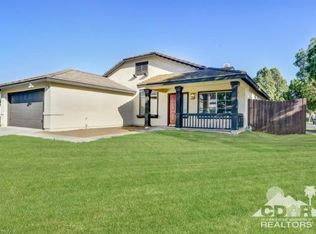 841 Homestead Rd, Corona, CA 92878