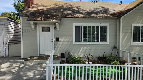 1809 Fern St Photo 1