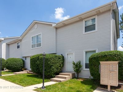 213 Raintree Ct, Aurora, IL, 60504