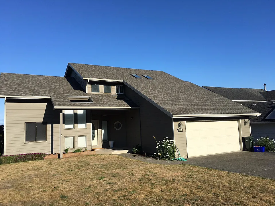 850 Prefontaine Dr