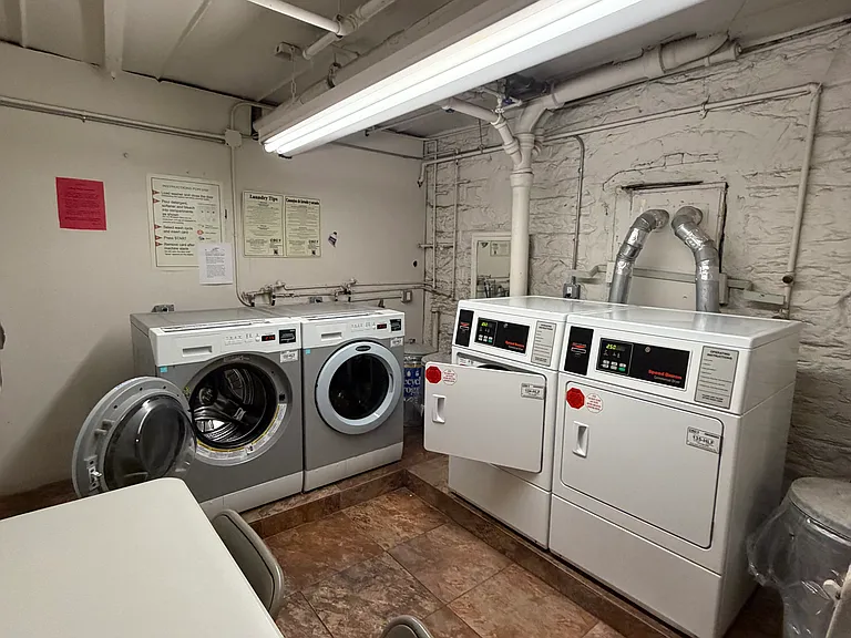 350 W 56th St #4B — Photo 9