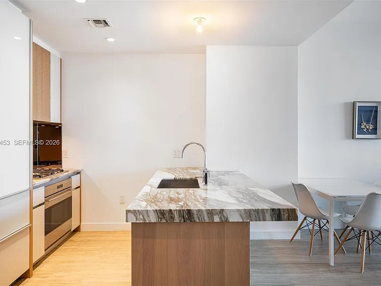 2831 S Bayshore Dr #1603 — Photo 5