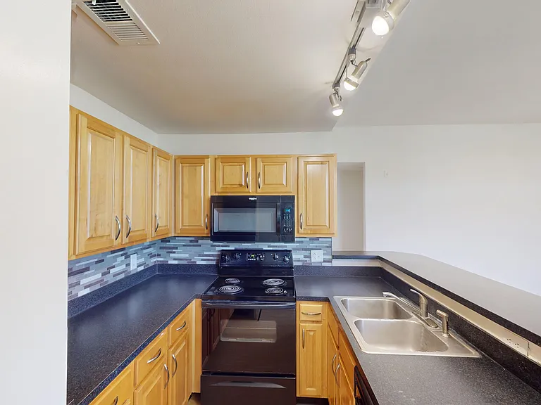 Arbors at Lee Vista — Photo 47