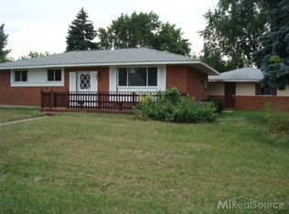 3404 W Walton Blvd, Waterford, MI 48329
