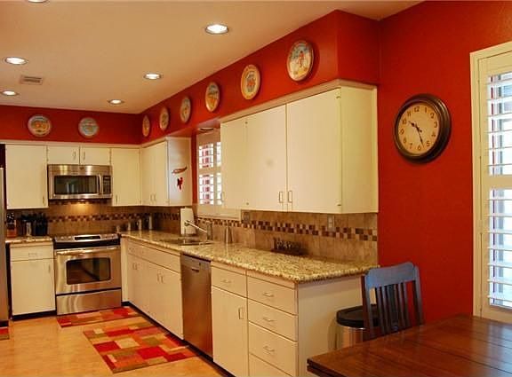 5th image of 2315 Stoney Brook Dr