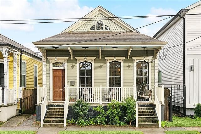 1st image of 1522 Simon Bolivar Ave