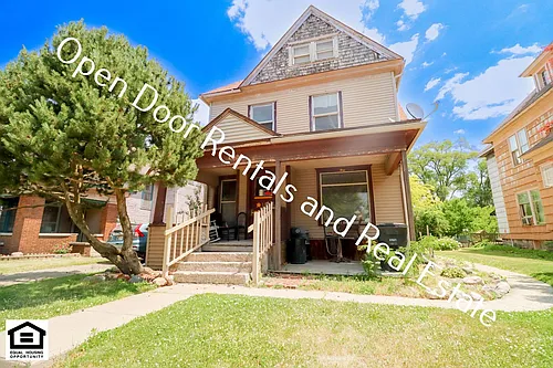 109 S State St Photo 1