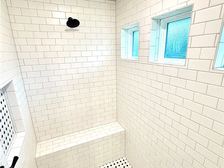 1216 Bridgewater Dr — Photo 10