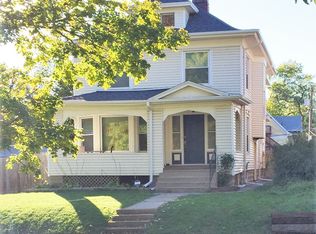 1551 S 21st St, Lincoln, NE 68502