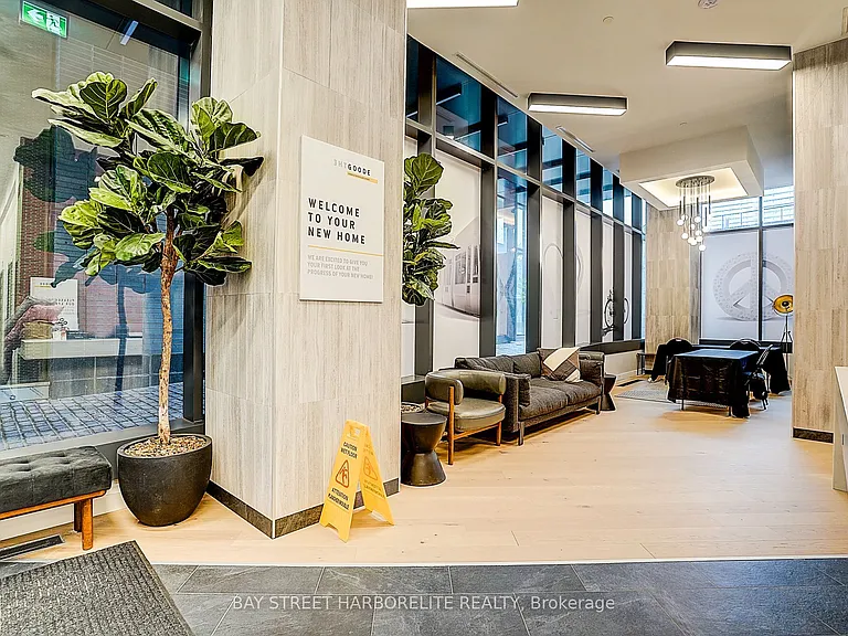 35 Parliament St #227 — Photo 29