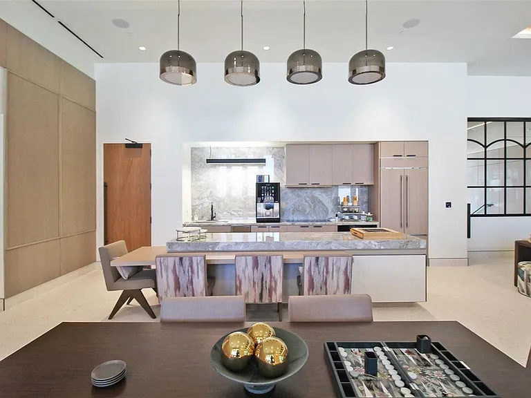 1581 Gulf Of Mexico Dr #307 — Photo 62