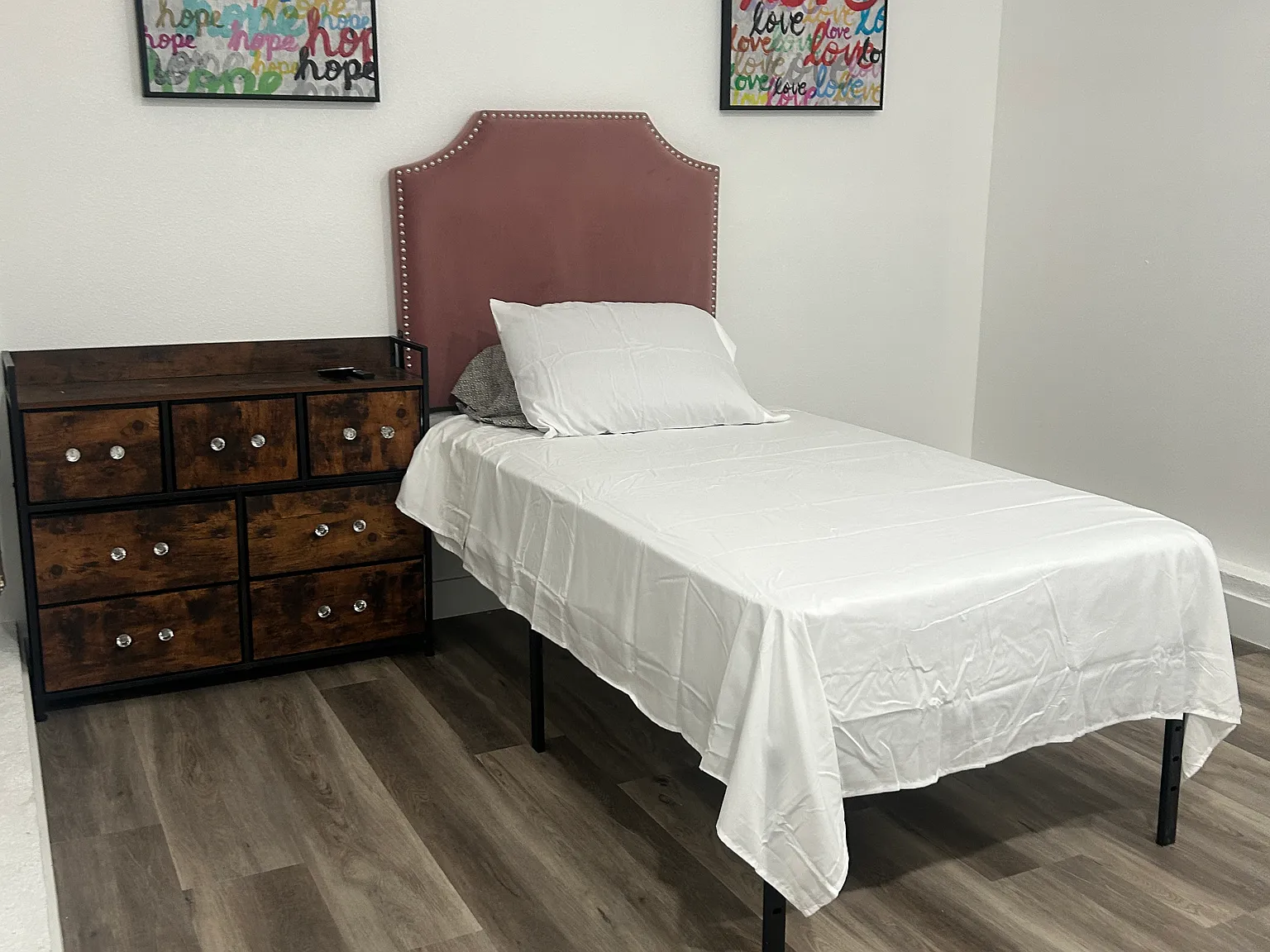 Sinclare Cir, Loma Linda — Photo 4
