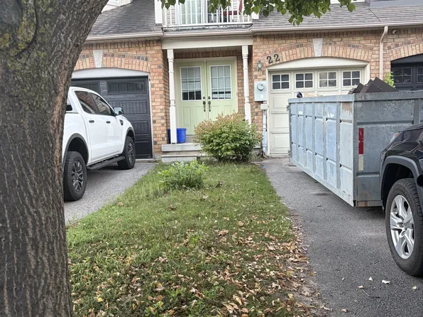 22 Harding St, Halton Hills, ON L7G 6B1