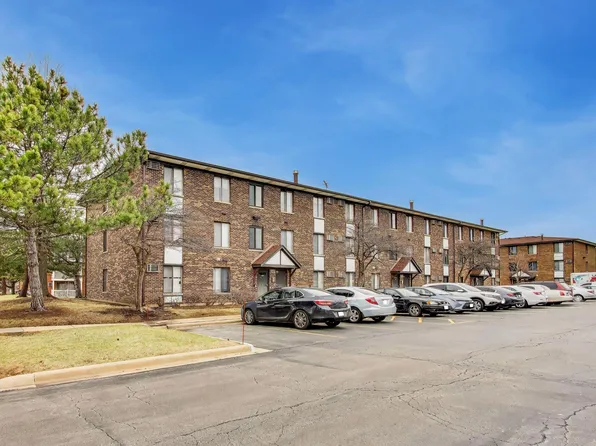 239 Gregory St, Aurora, IL