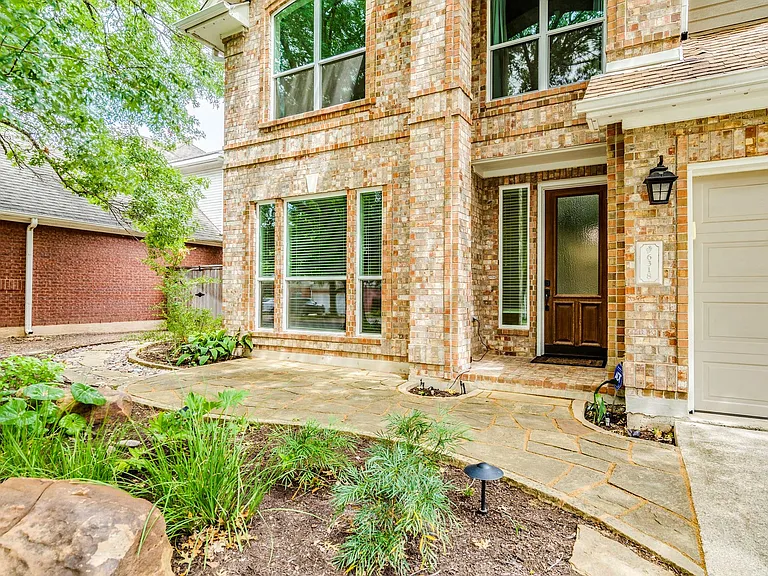 6318 Zadock Woods Dr — Photo 4