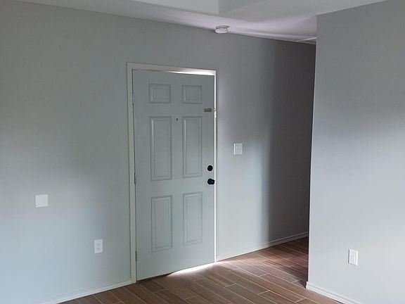 2nd image of 310 S 29th Ave #6