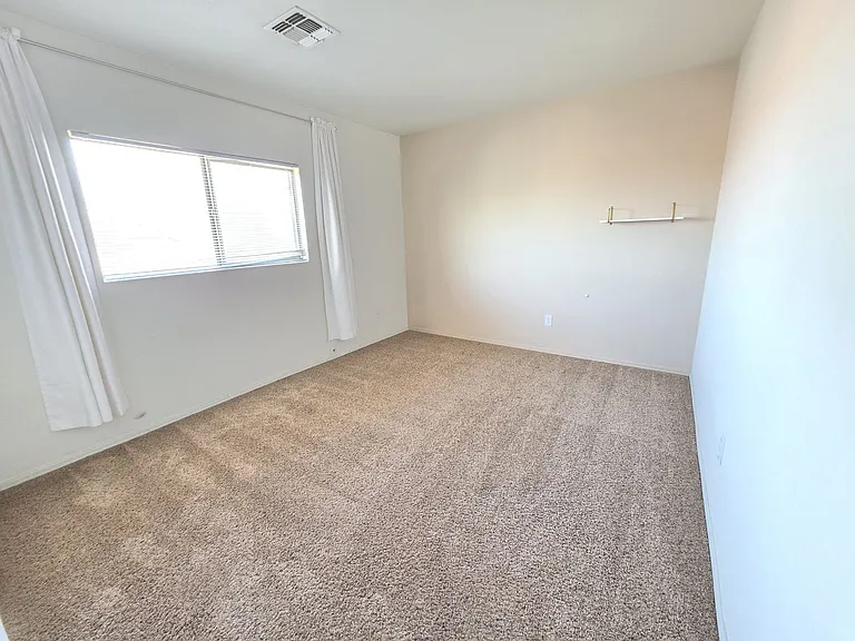 1137 S Fargo Ct — Photo 16