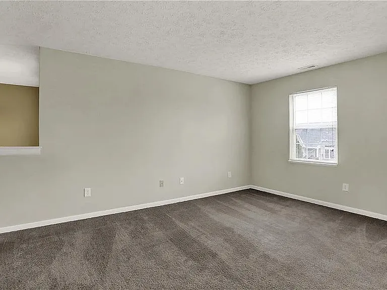 8081 Tasman Dr — Photo 34